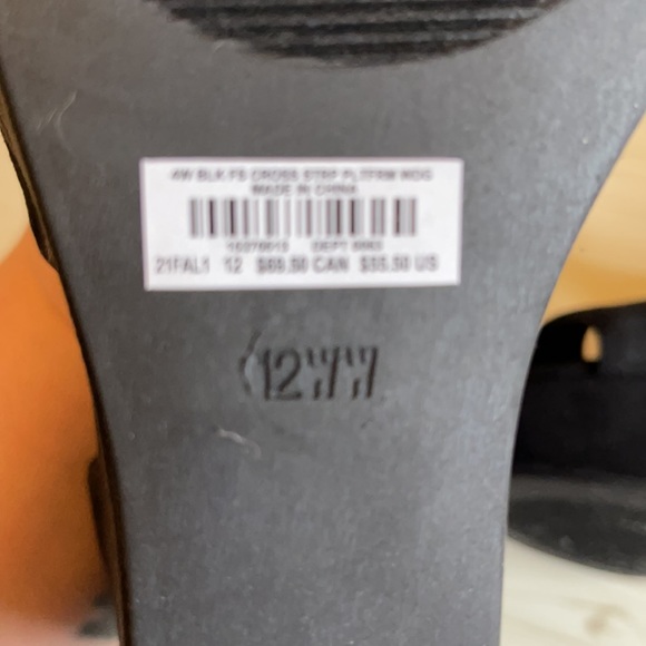 Cross strap wedges - Picture 6 of 8